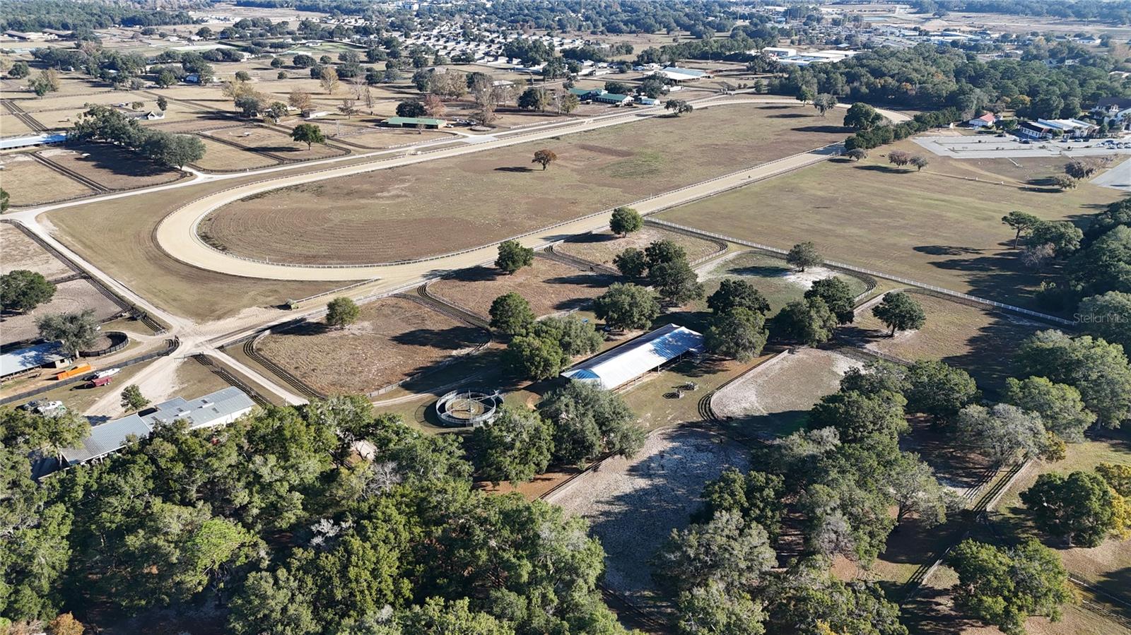 OCALA HORSE COMPLEX - Residential