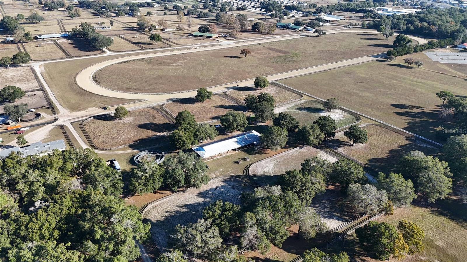 OCALA HORSE COMPLEX - Residential