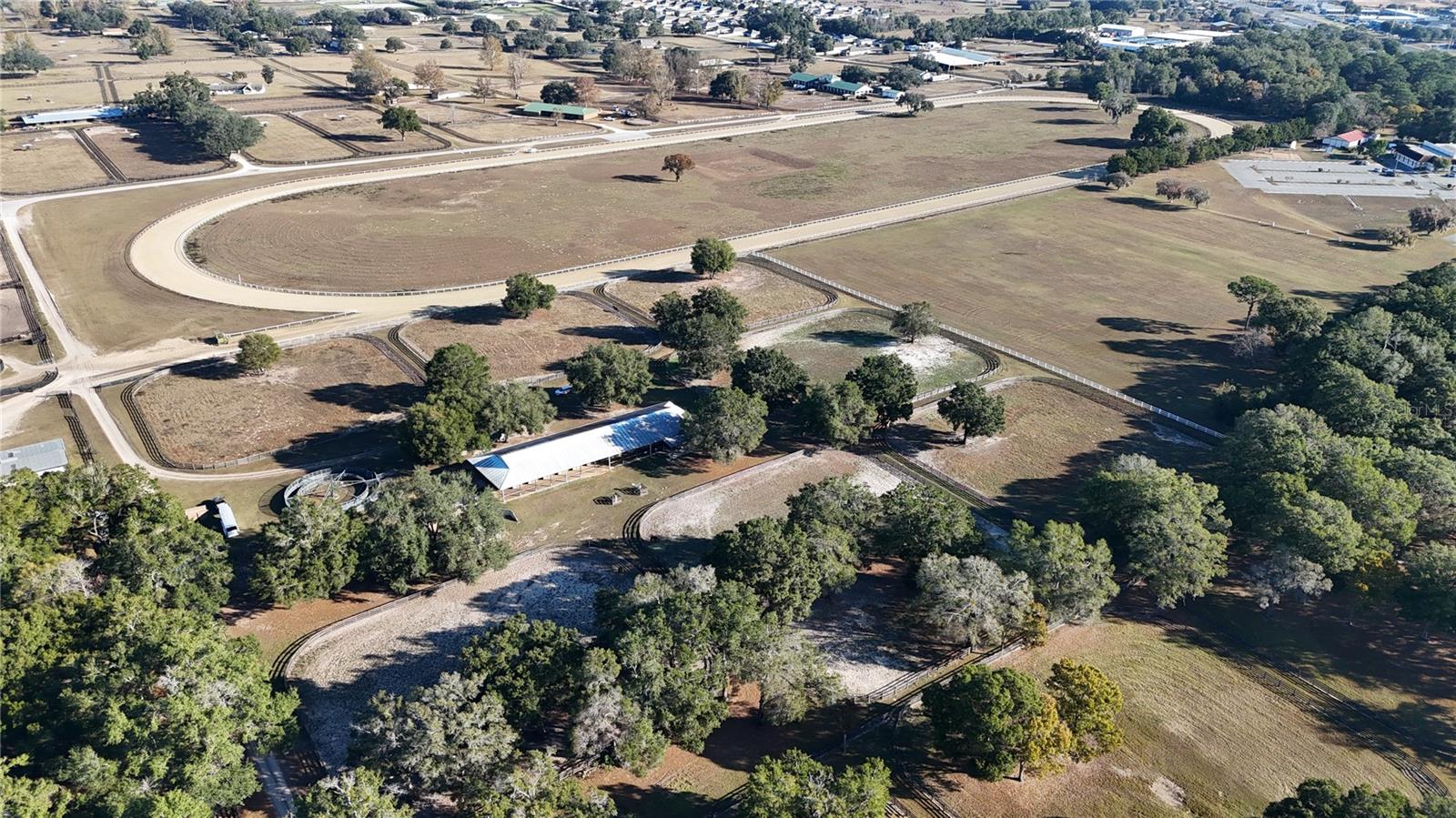 OCALA HORSE COMPLEX - Residential