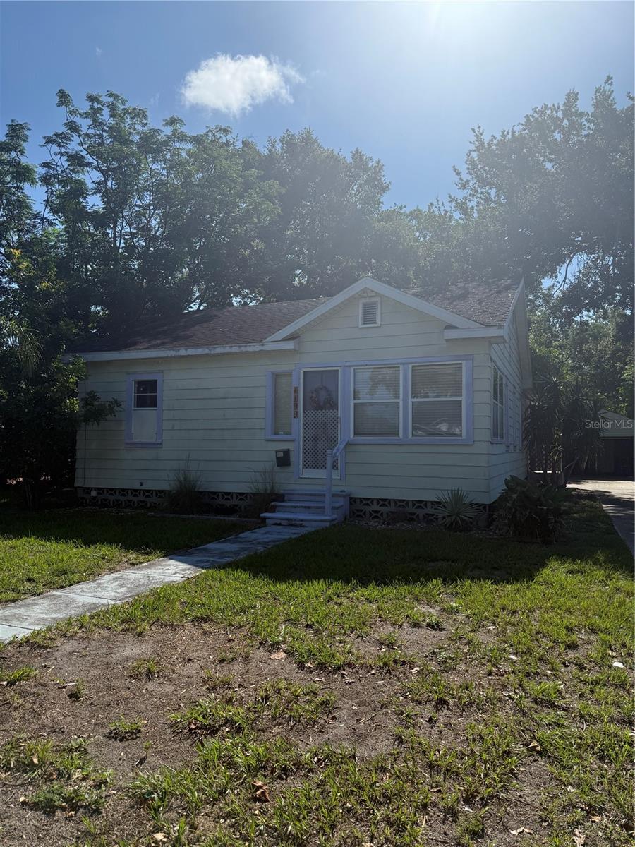 Investor Special! Don’t miss this 3-bedroom, 2-bathroom home full of potential and ready for your vision. Perfect for cash buyers looking to renovate or flip. This property features a spacious layout, a large backyard with room to expand or entertain, and a detached two-car garage offering additional storage or workshop space. With some TLC, this home could shine—opportunities like this don’t come around often. Cash only sale. Sold As-Is. Bring your imagination and make it your next project!