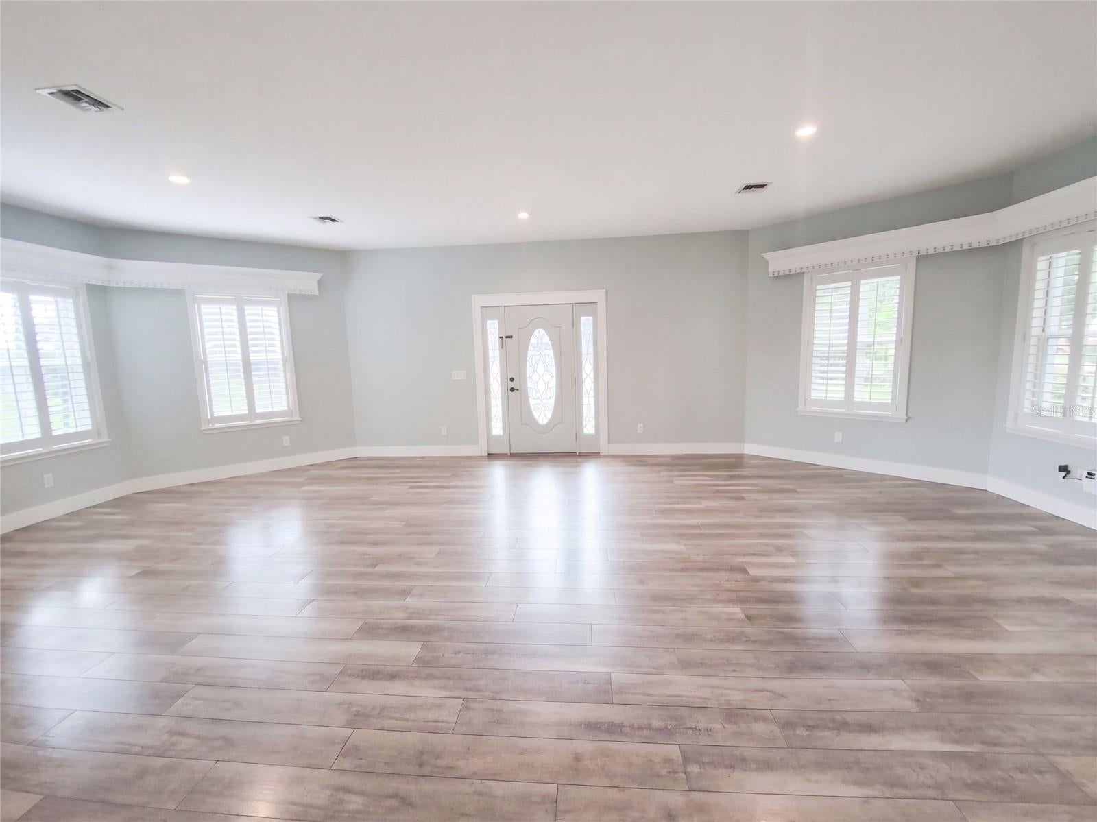 4335 SE 8TH STREET