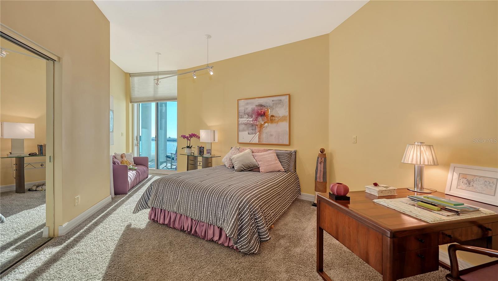 SARABANDE - Residential