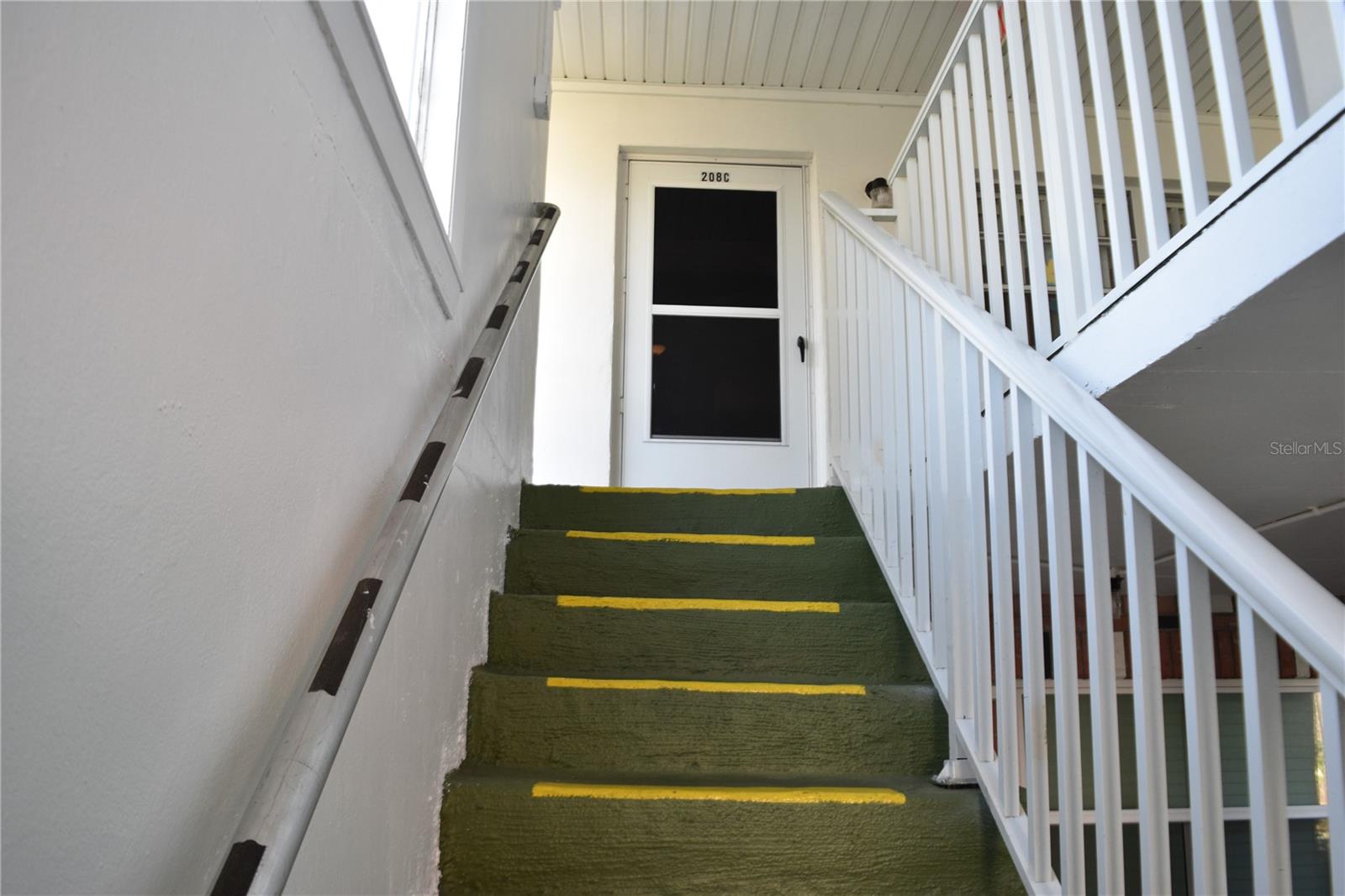 IMPERIAL EMBASSY CONDO - Residential