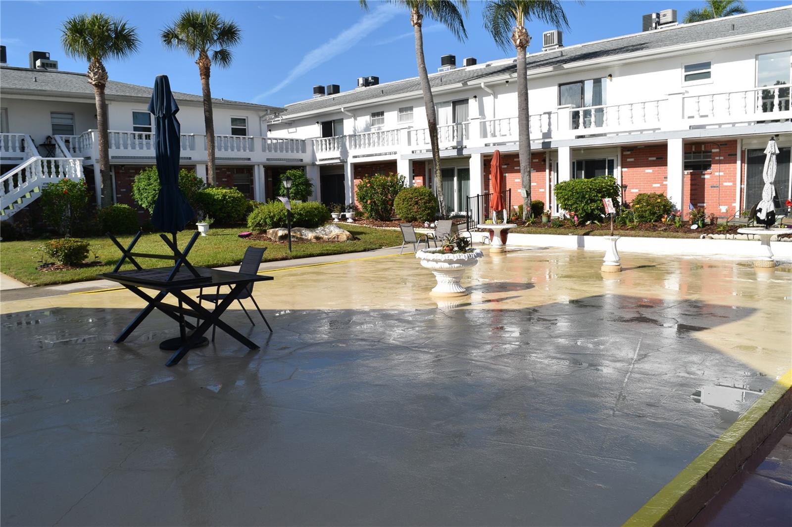 IMPERIAL EMBASSY CONDO - Residential