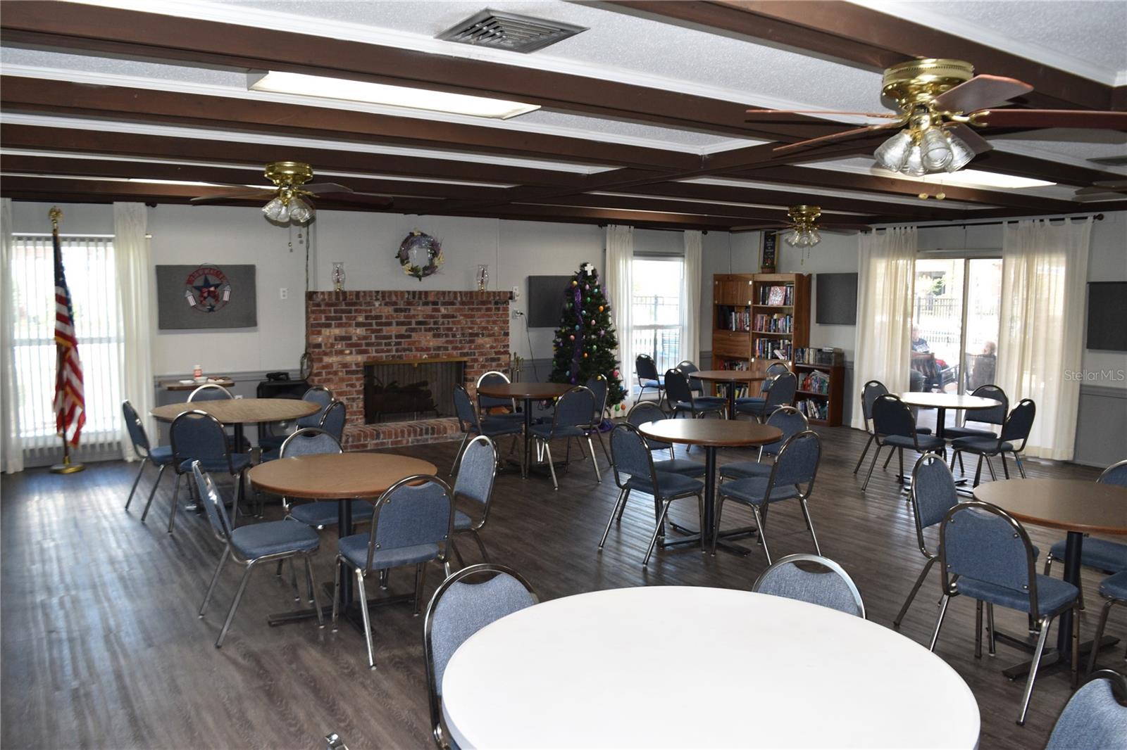 IMPERIAL EMBASSY CONDO - Residential