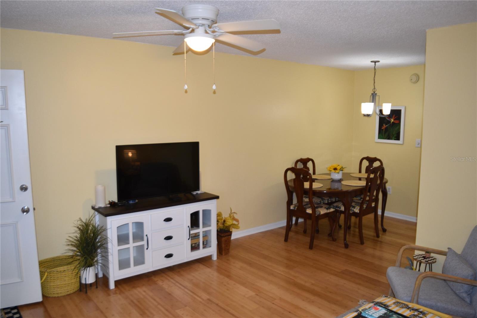 IMPERIAL EMBASSY CONDO - Residential