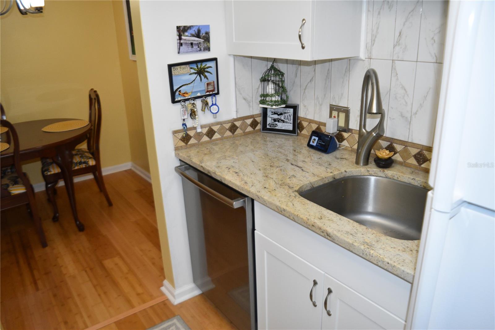 IMPERIAL EMBASSY CONDO - Residential