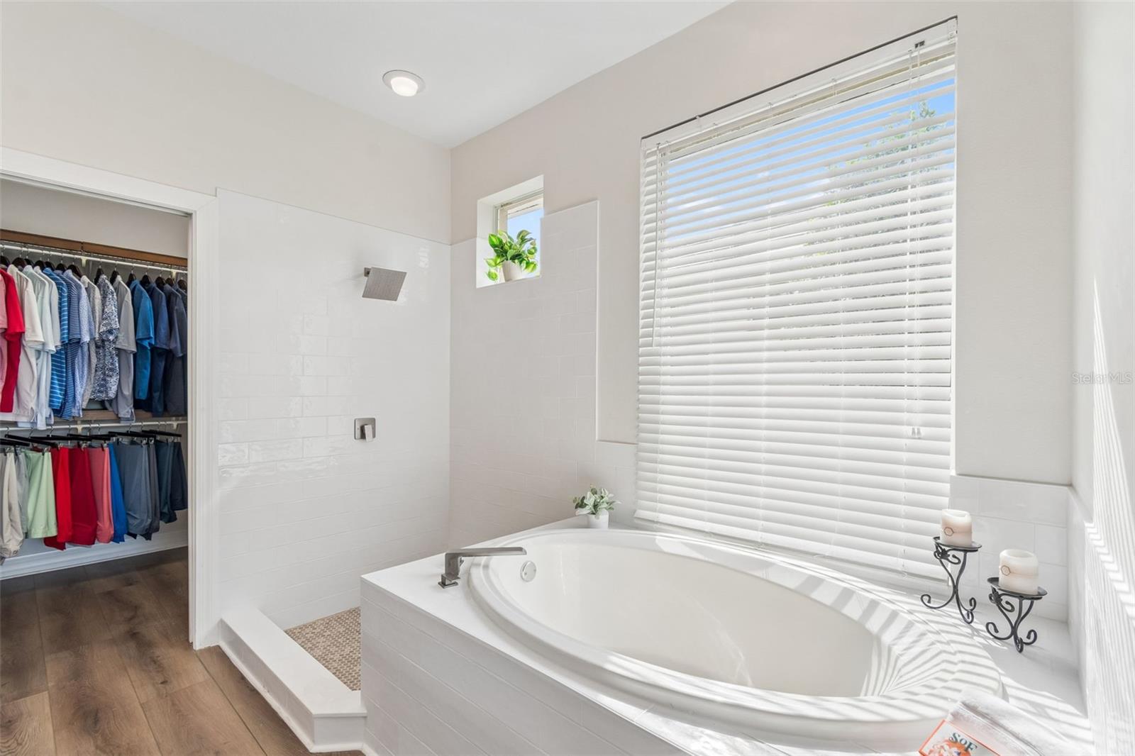 LAKE JOVITA GOLF & COUNTRY CLUB PH 02A - Residential