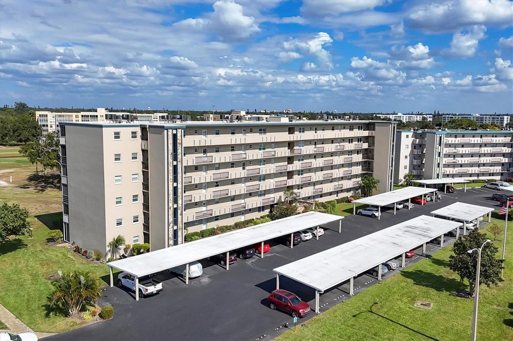 Photo of 3820 Ironwood Lane W #602-I, Bradenton, FL 34209 (MLS # A4672692)