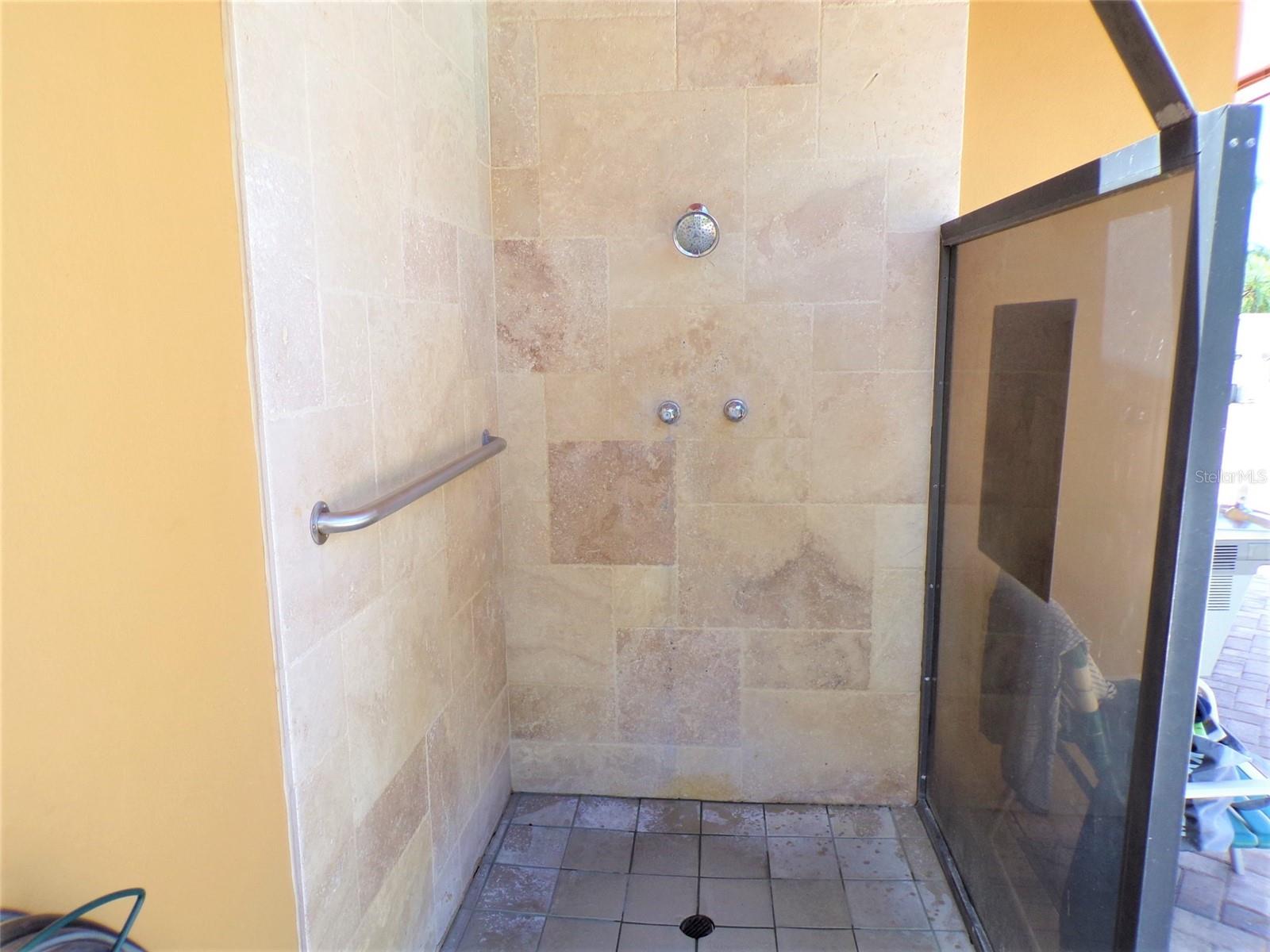 IRONWOOD NINTH - Residential