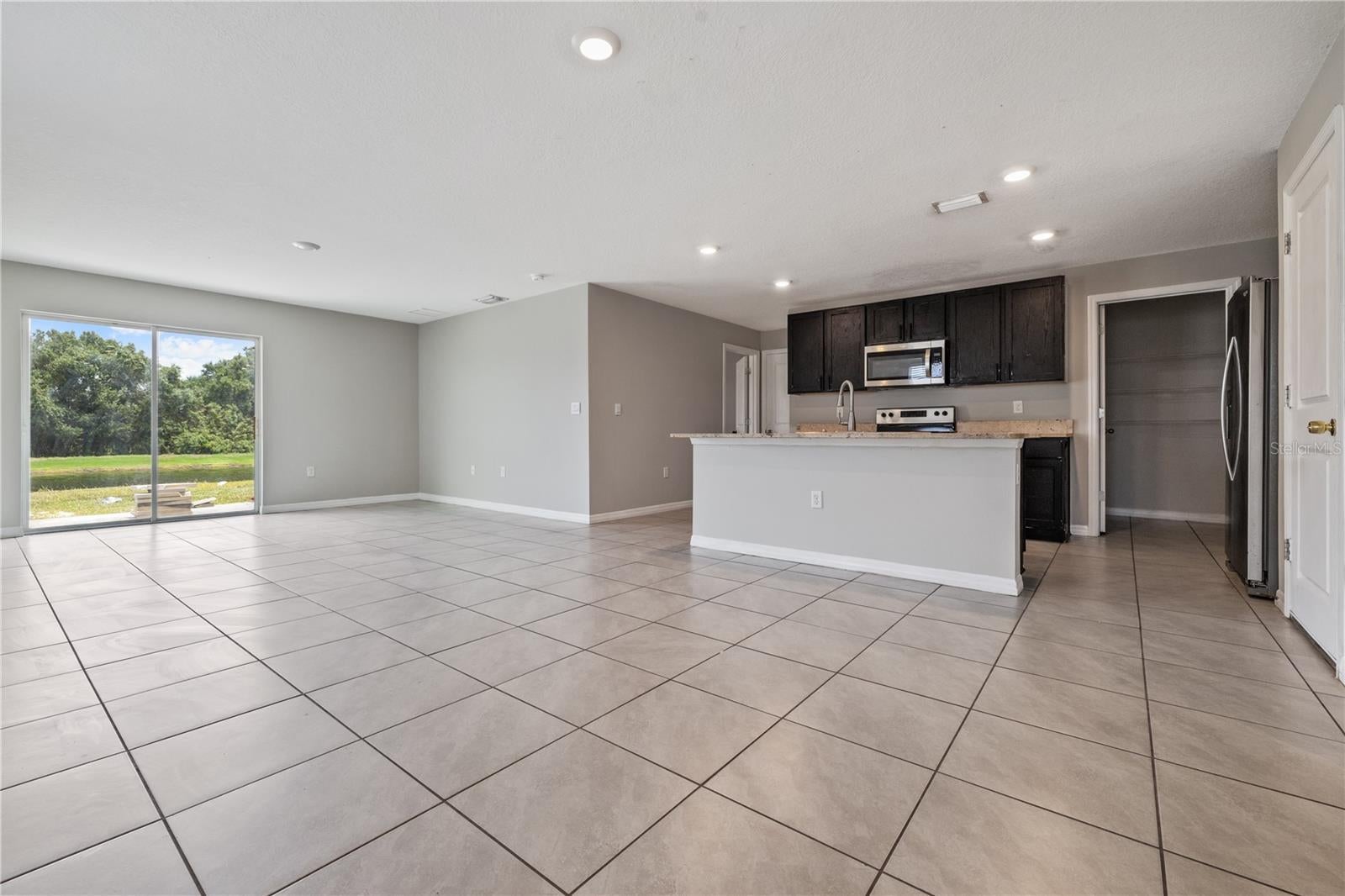 11722 WHITE WILLOW LANE