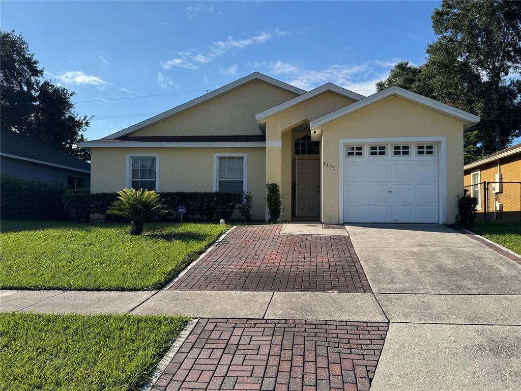 Photo of 3350 Lake Tiny Circle, Orlando, FL 32818 (MLS # O6354007)