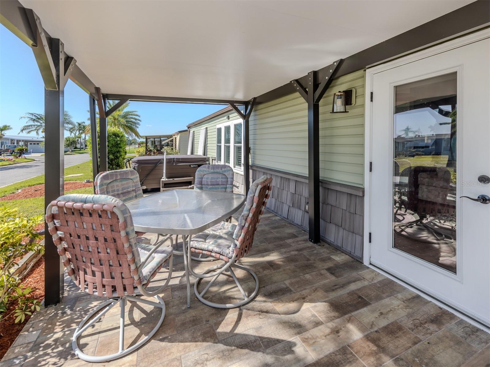 HARBOR ISLES III - Residential