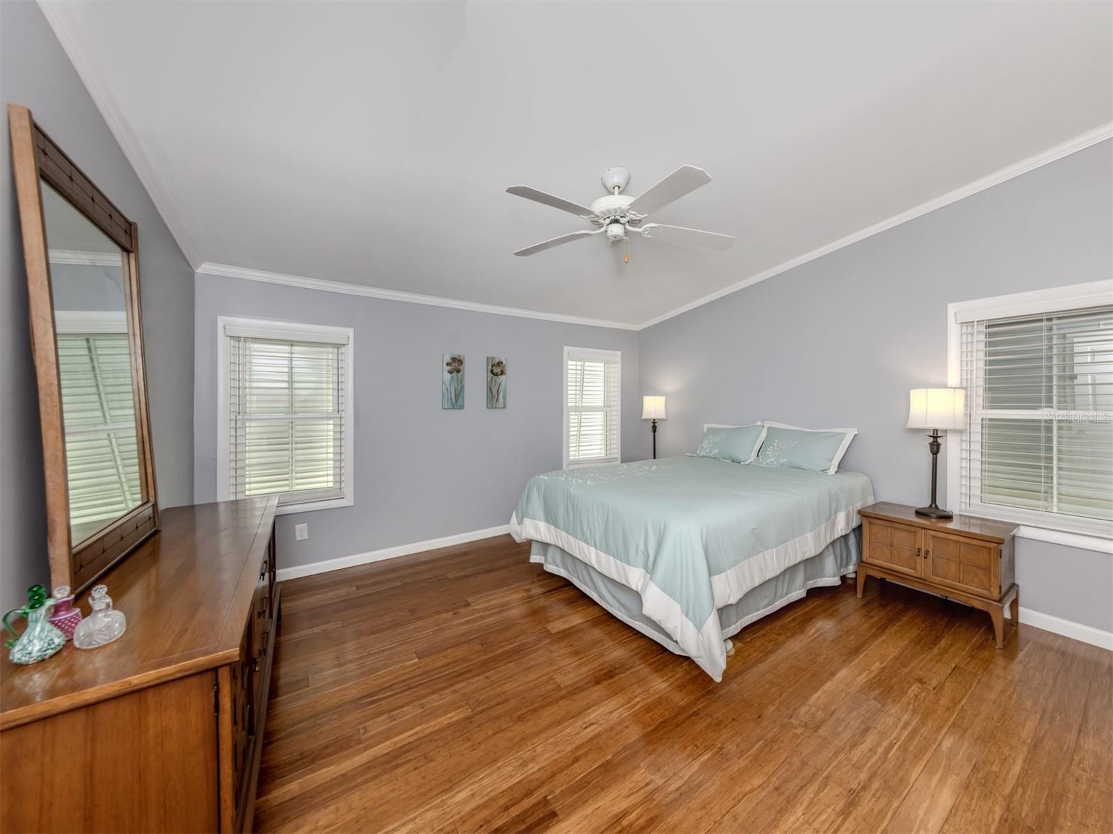 HARBOR ISLES III - Residential