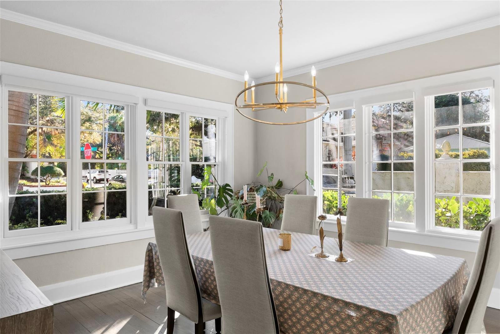 BAYSHORE COURT - Residential