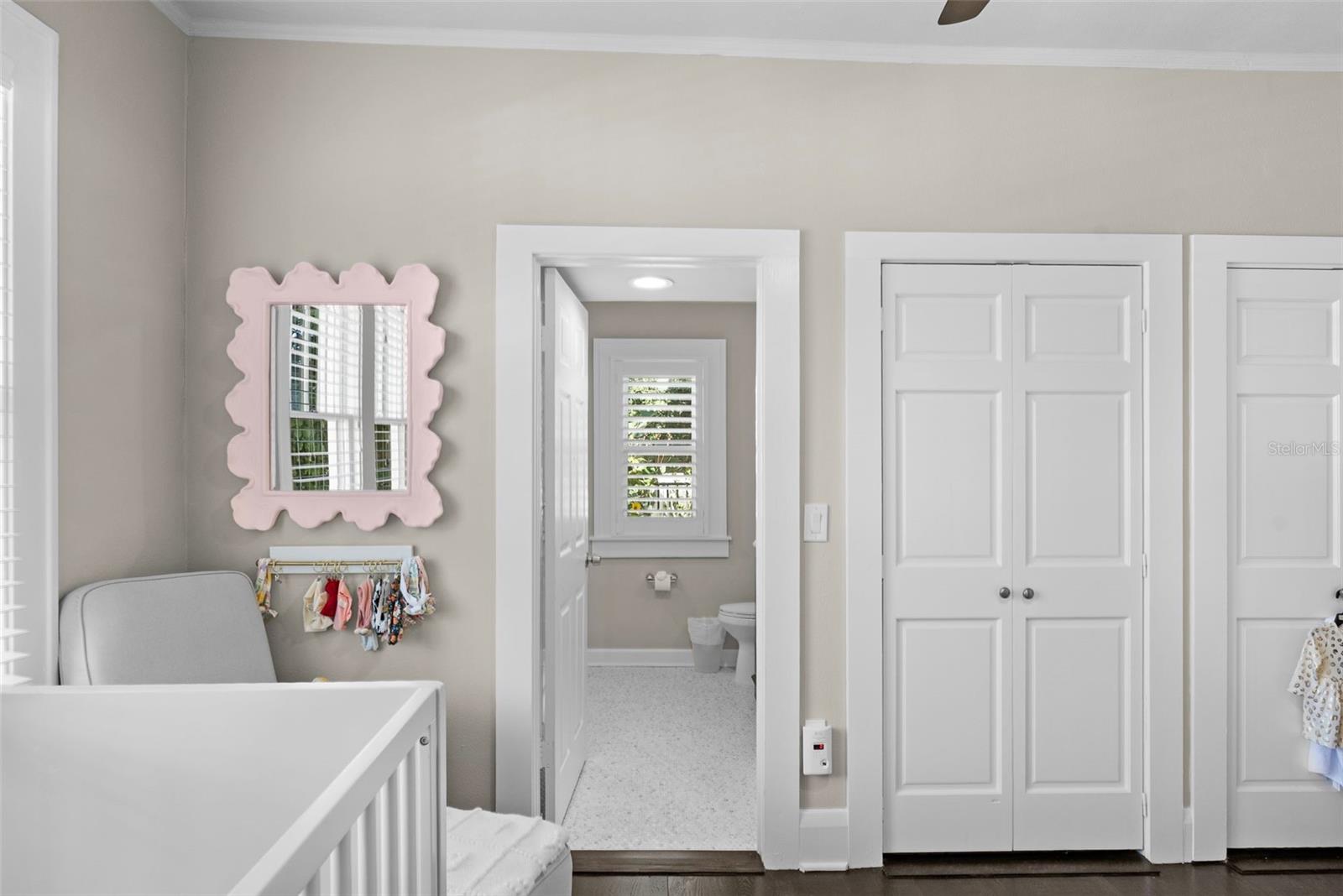 BAYSHORE COURT - Residential