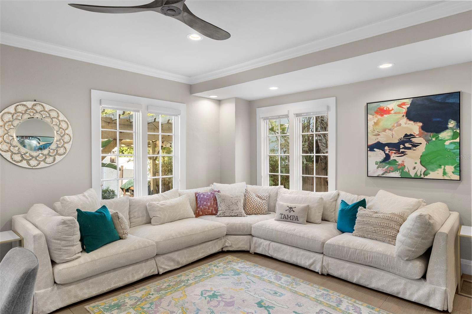 BAYSHORE COURT - Residential