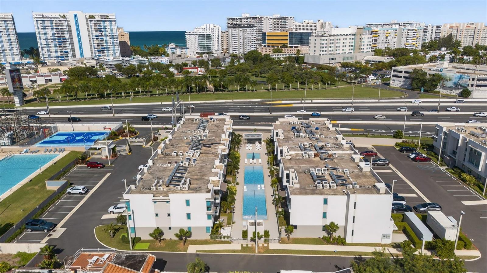 SOLEMARE CONDOMINIUM - Residential Lease