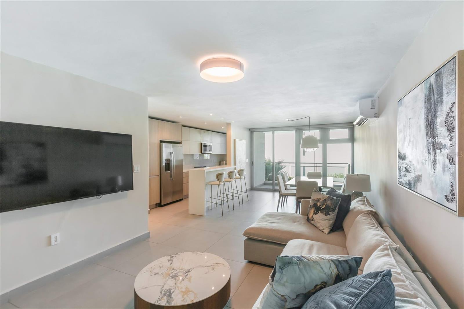 SOLEMARE CONDOMINIUM - Residential Lease