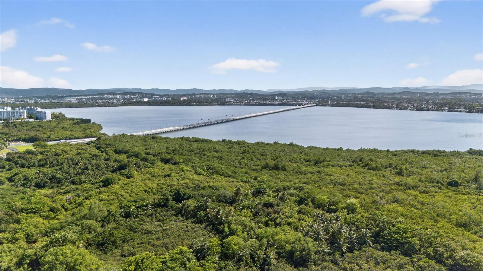 SOLEMARE CONDOMINIUM - Residential Lease