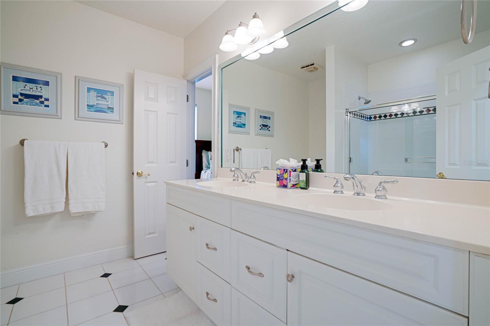 OSCEOLA SHORES SEC 03 - Residential