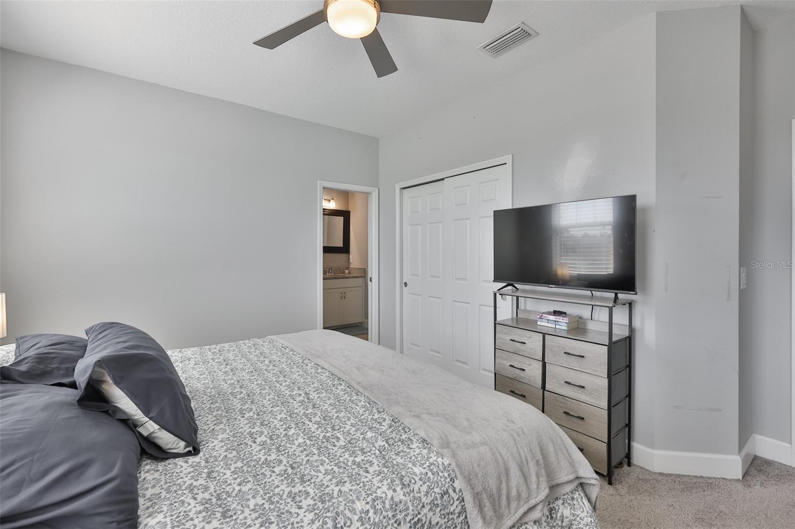 MIRABAY PRCL 22 - Residential