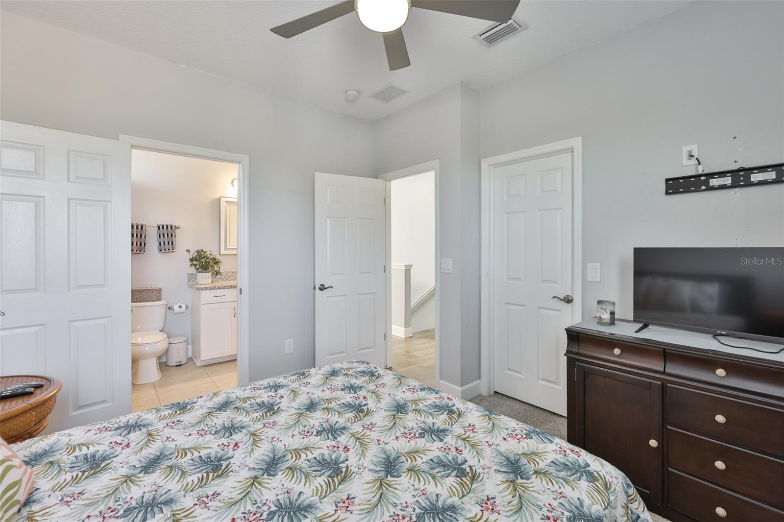 MIRABAY PRCL 22 - Residential