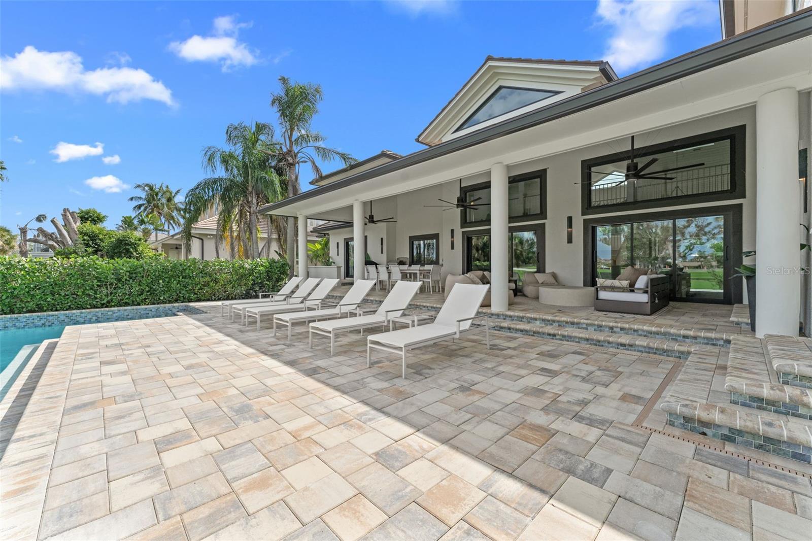 LONGBOAT KEY CLUB - Residential