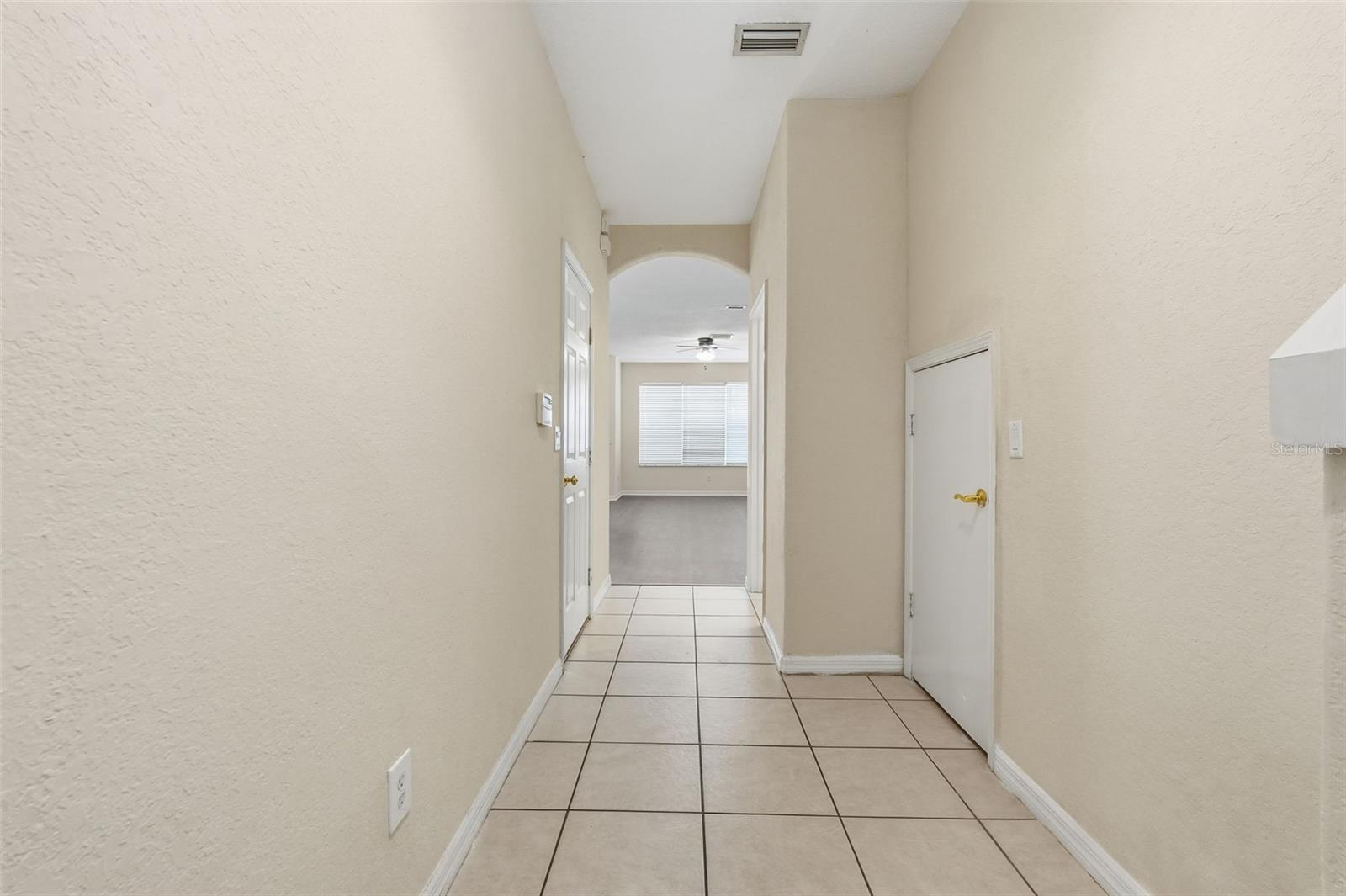 SEVEN OAKS - Residential