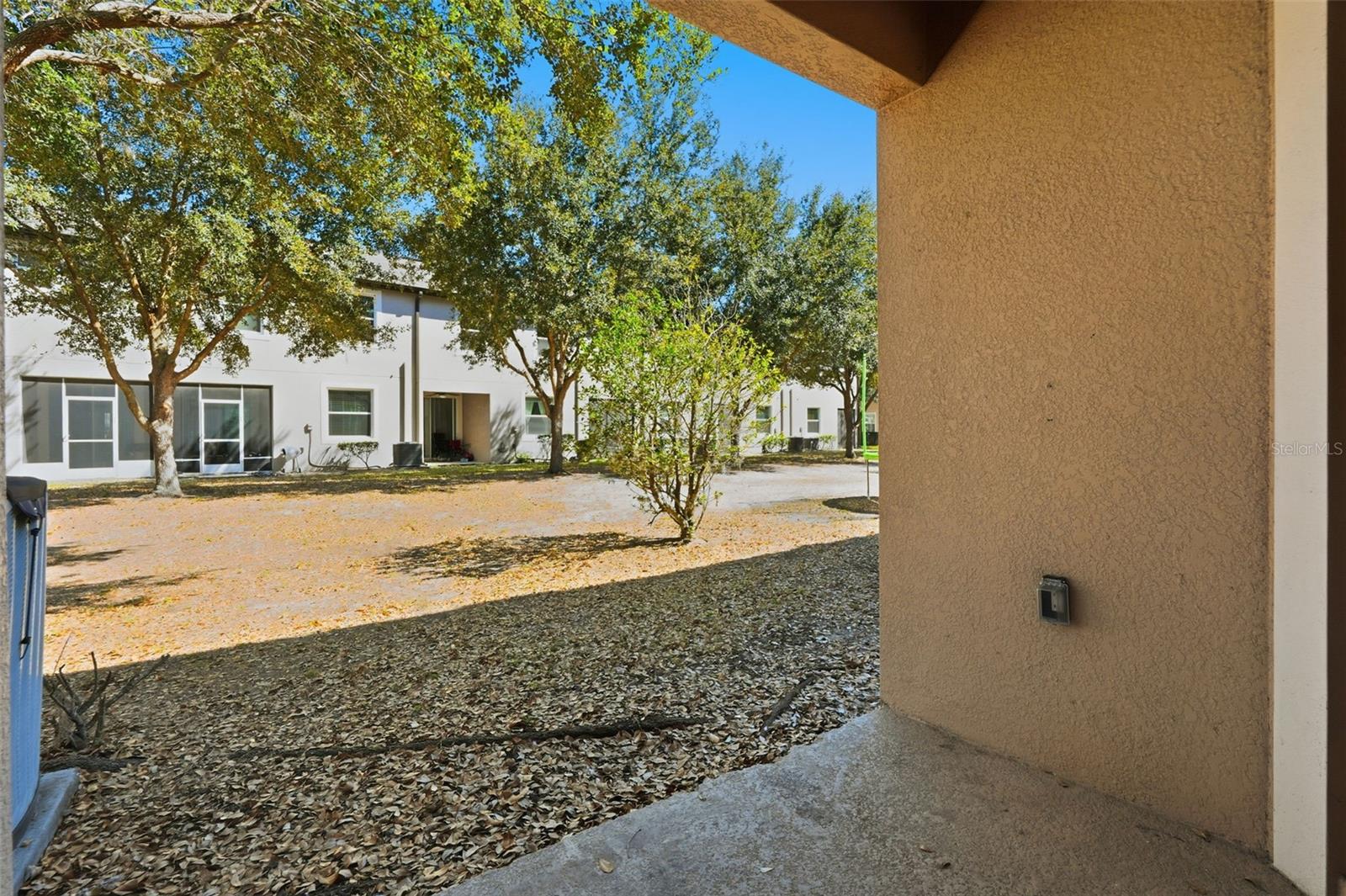 SEVEN OAKS - Residential