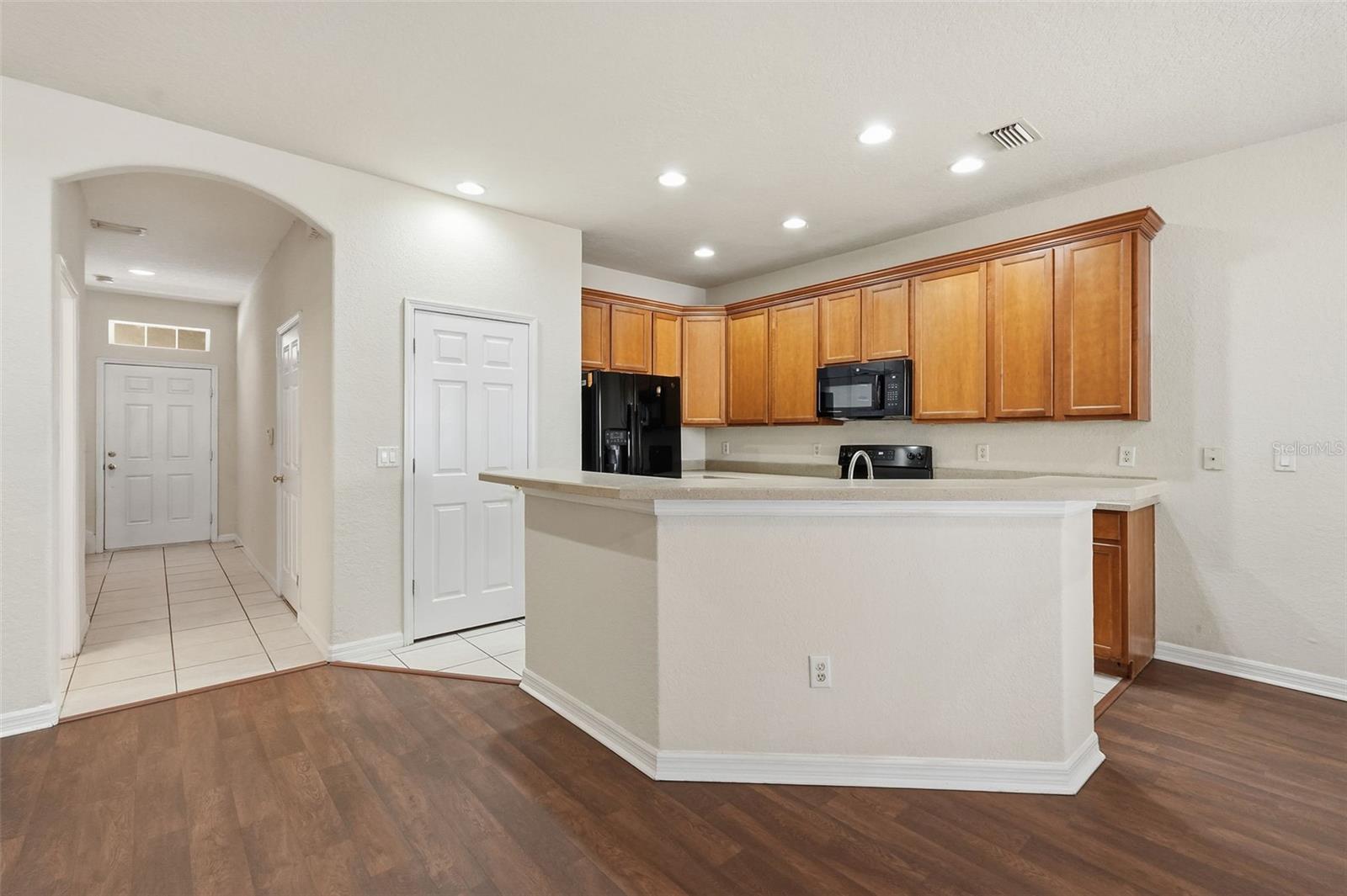 SEVEN OAKS - Residential