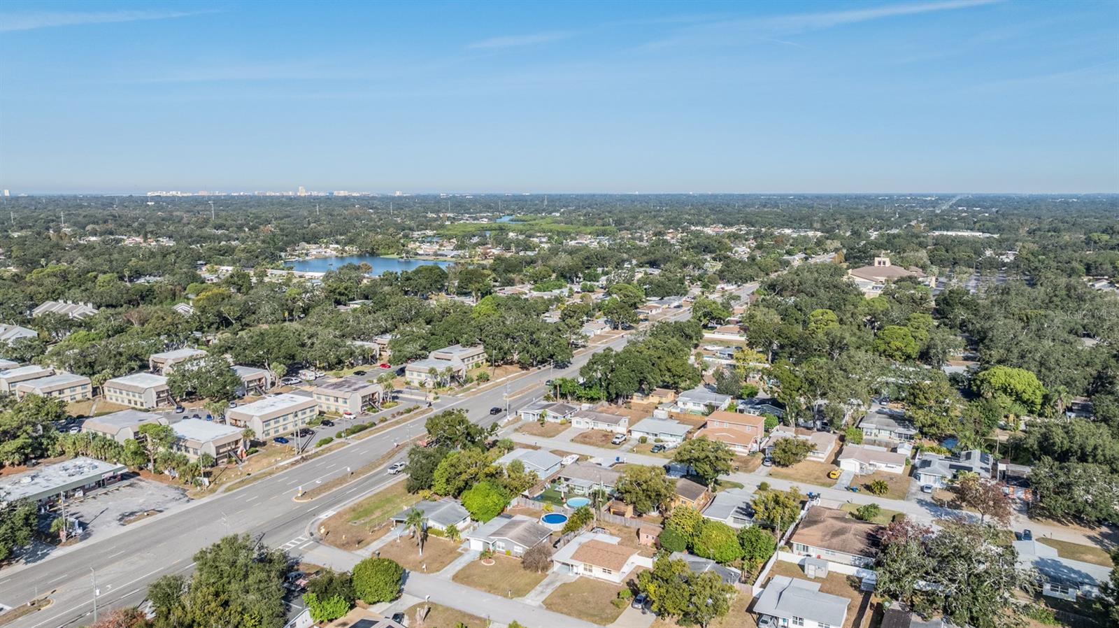 METEOR PLAZA - Residential