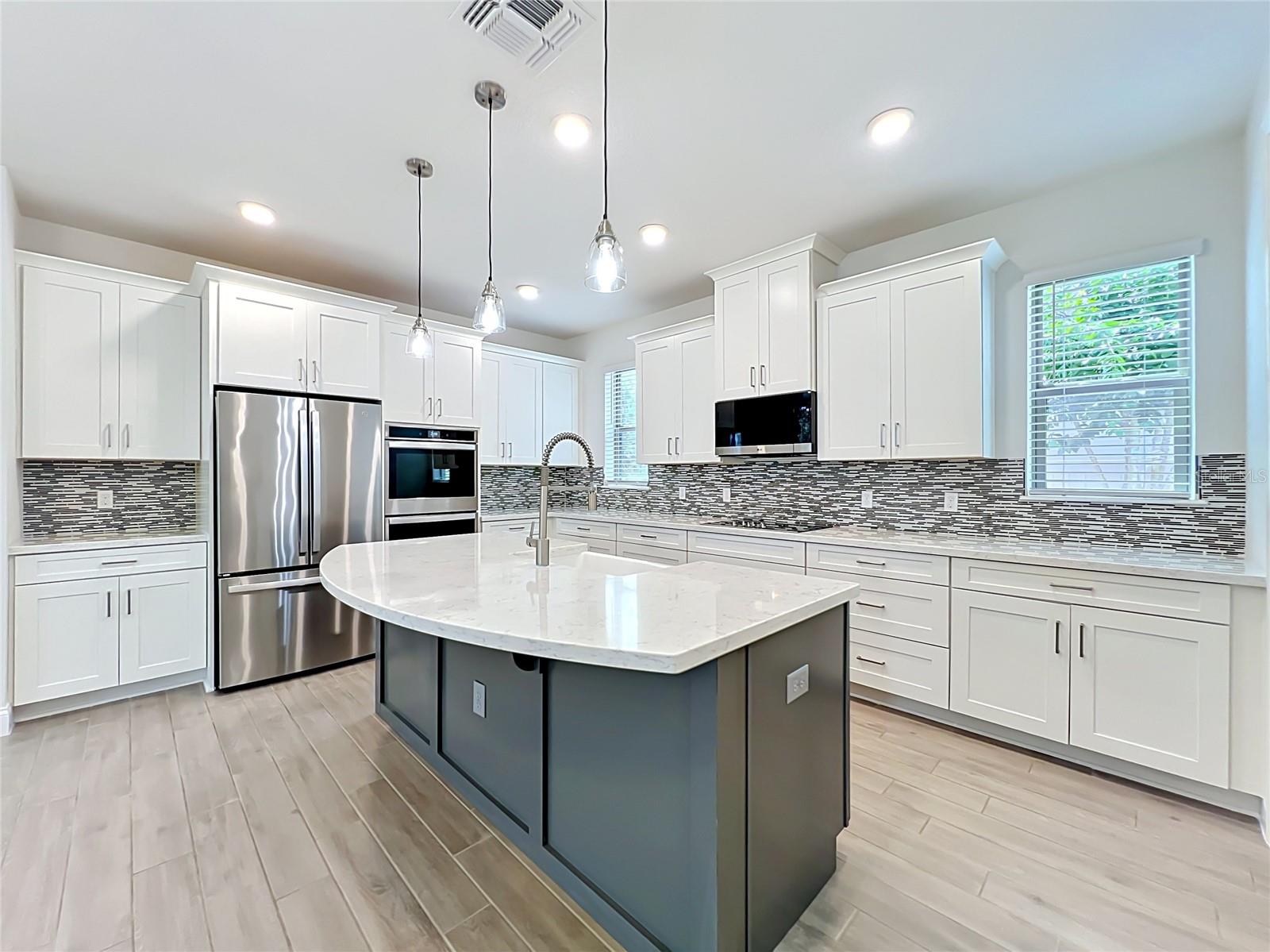WINDERMERE ISLE - Residential