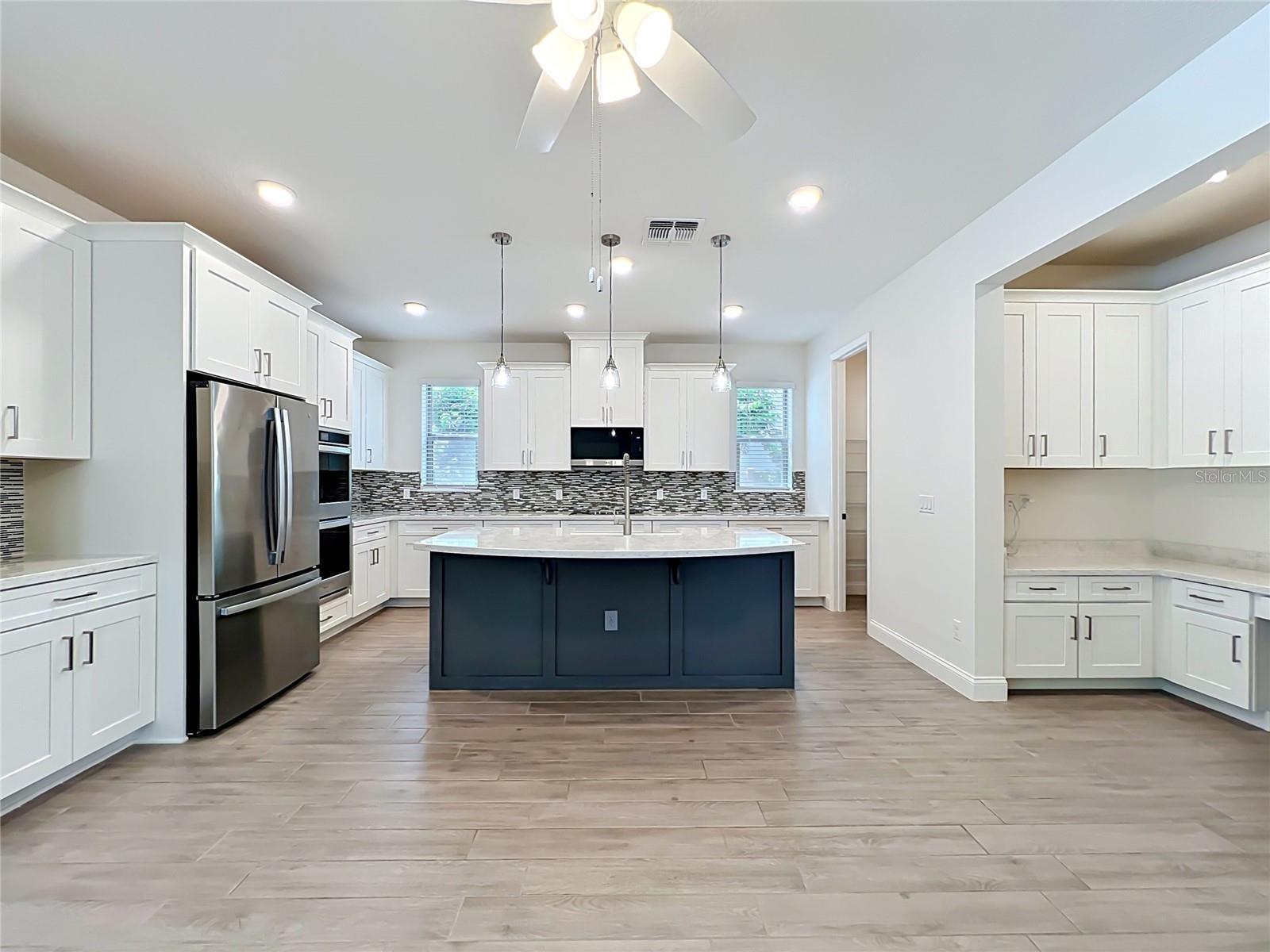 WINDERMERE ISLE - Residential