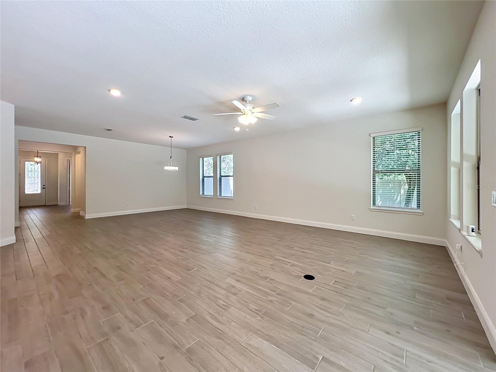 WINDERMERE ISLE - Residential