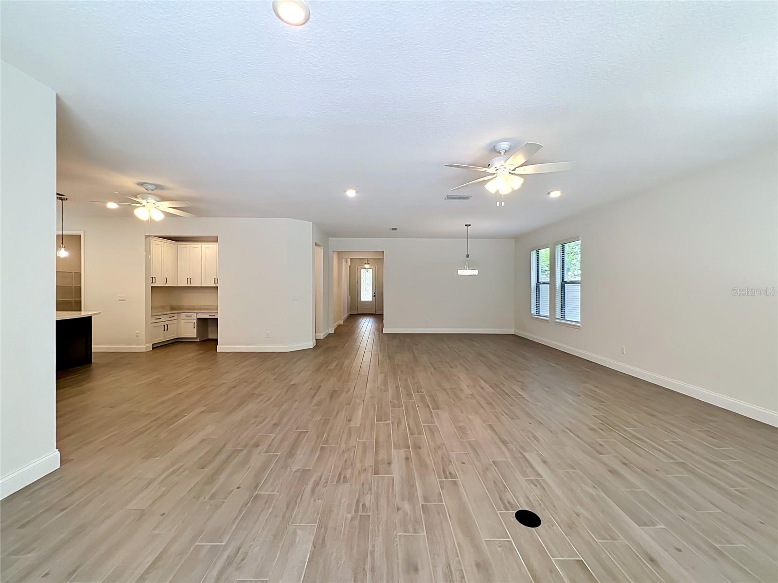 WINDERMERE ISLE - Residential