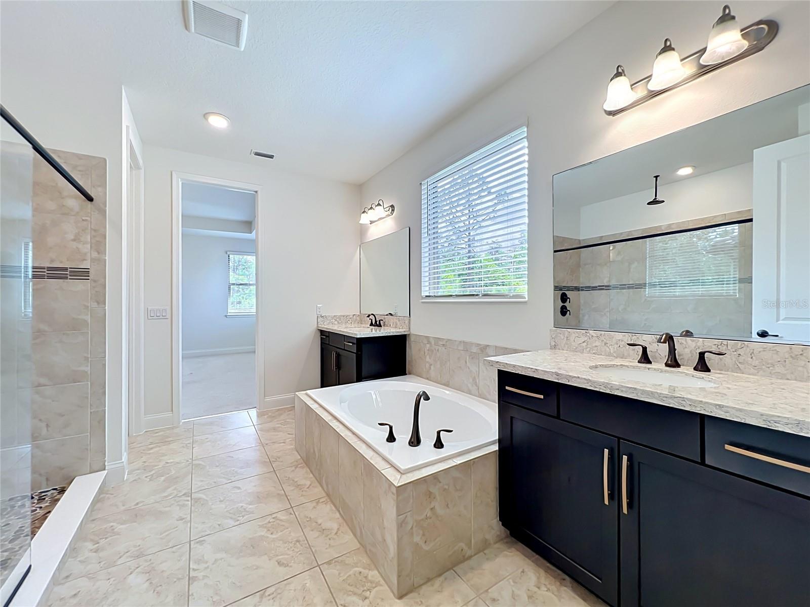 WINDERMERE ISLE - Residential