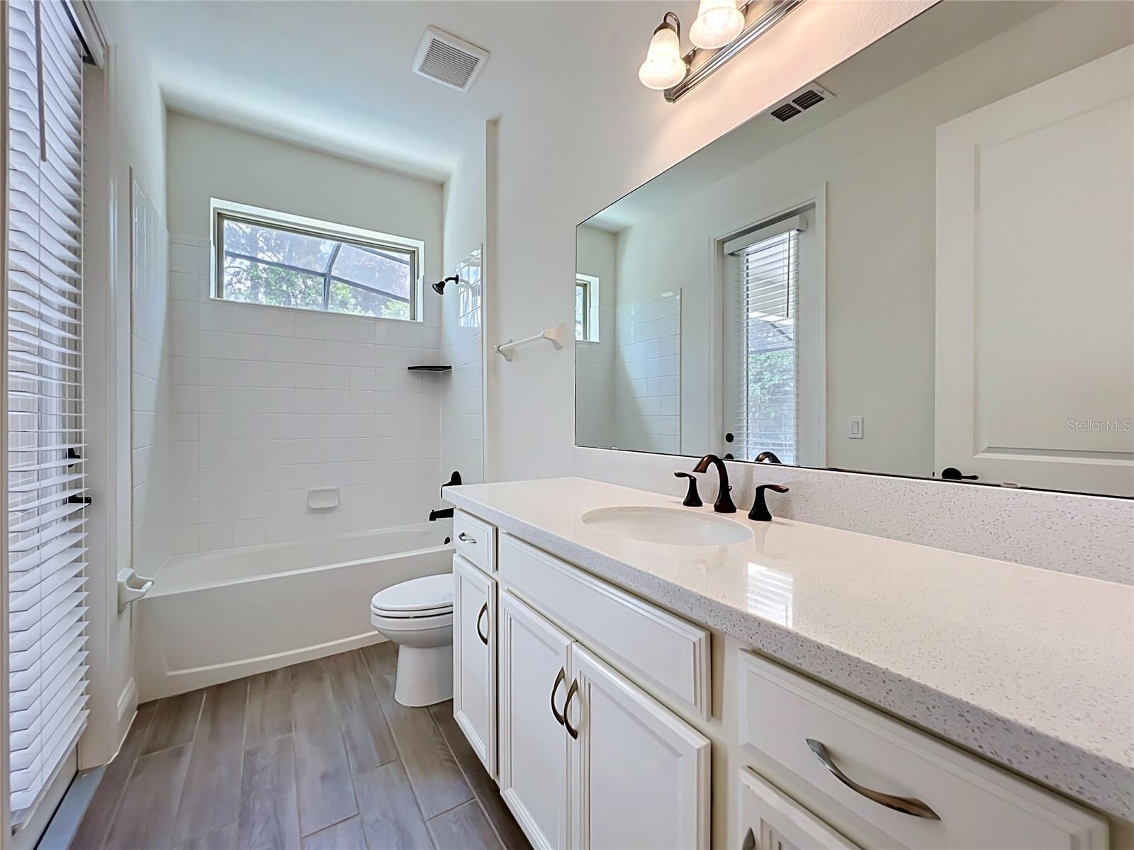 WINDERMERE ISLE - Residential