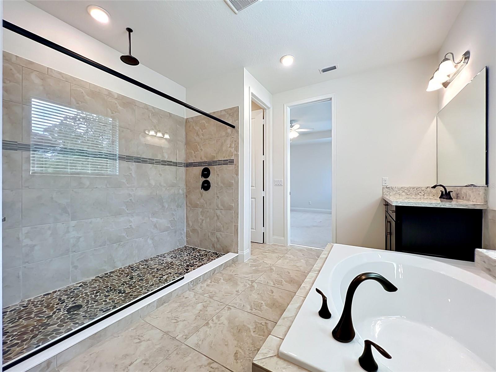 WINDERMERE ISLE - Residential