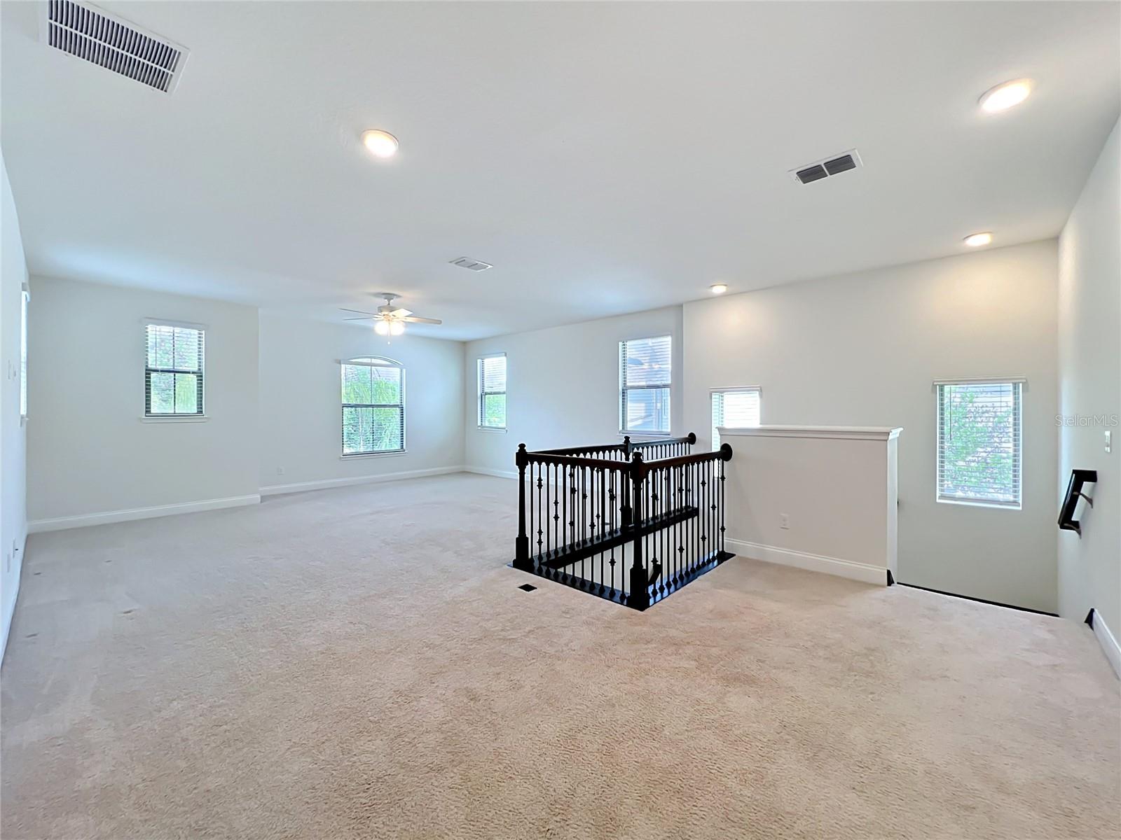 WINDERMERE ISLE - Residential