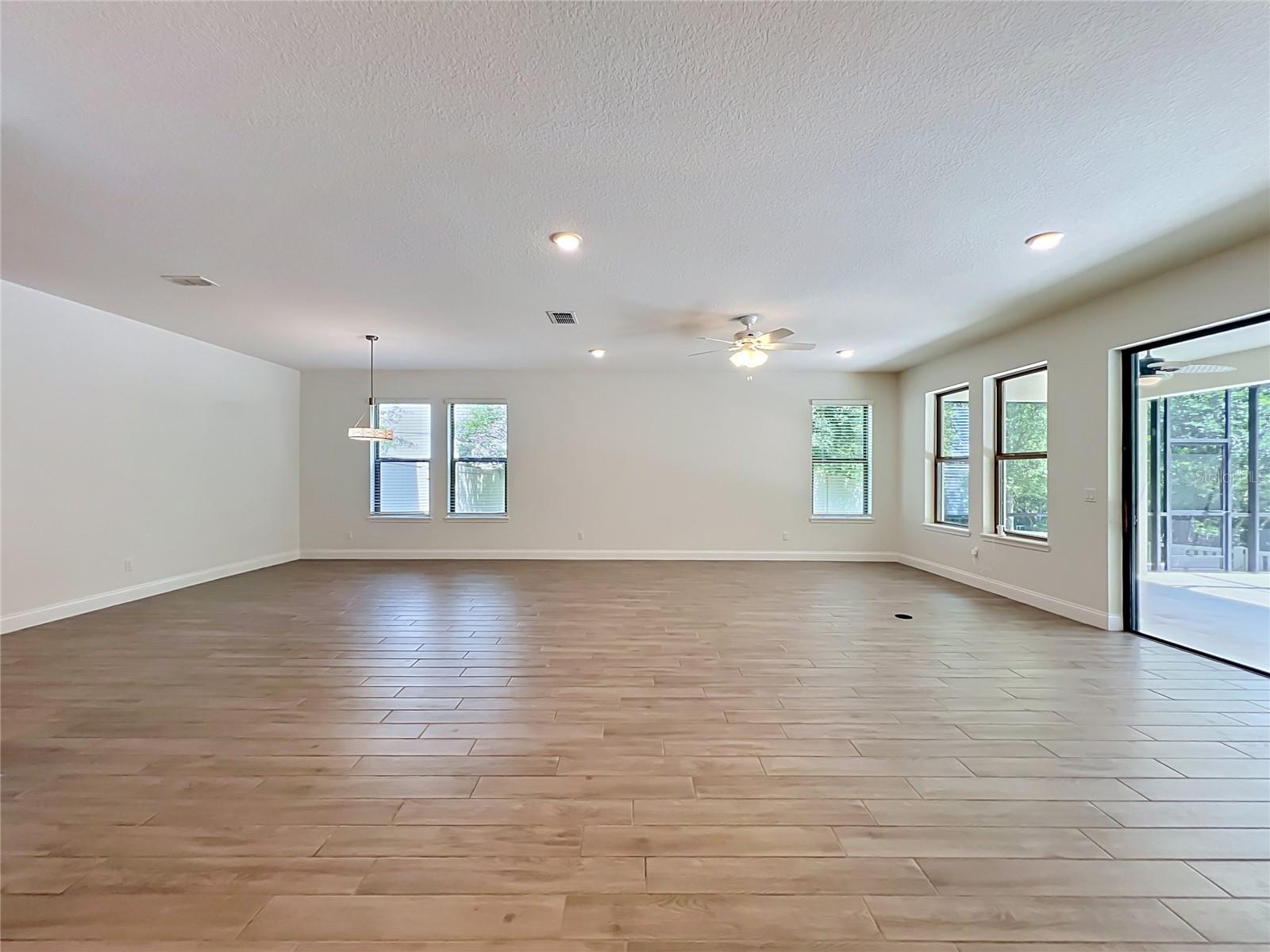 WINDERMERE ISLE - Residential
