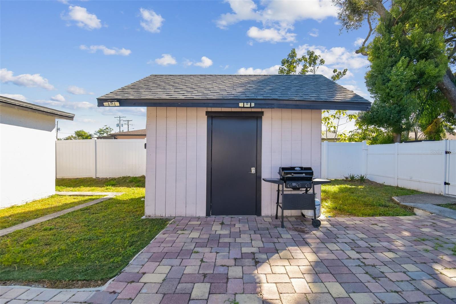 PINE CREST VILLA ADD 6 - Residential