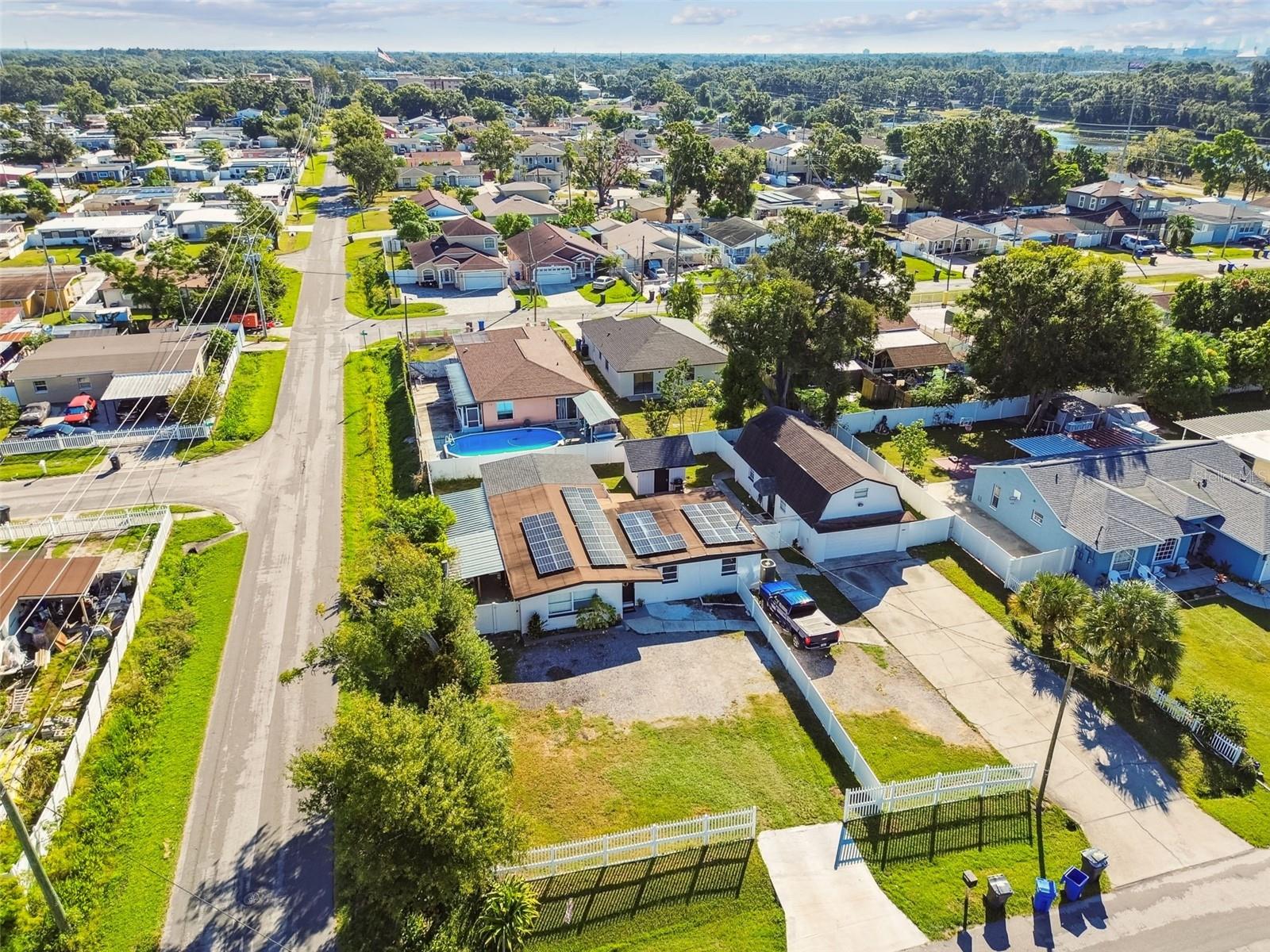 PINE CREST VILLA ADD 6 - Residential