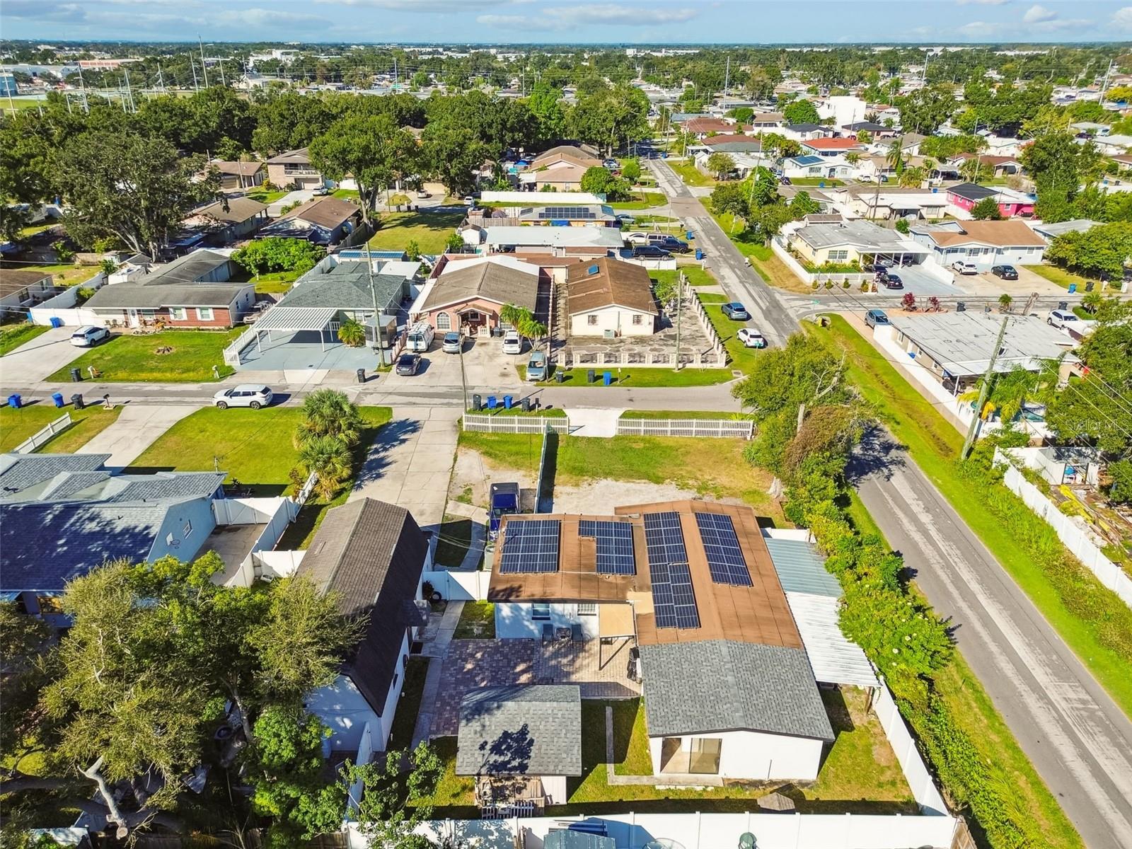 PINE CREST VILLA ADD 6 - Residential