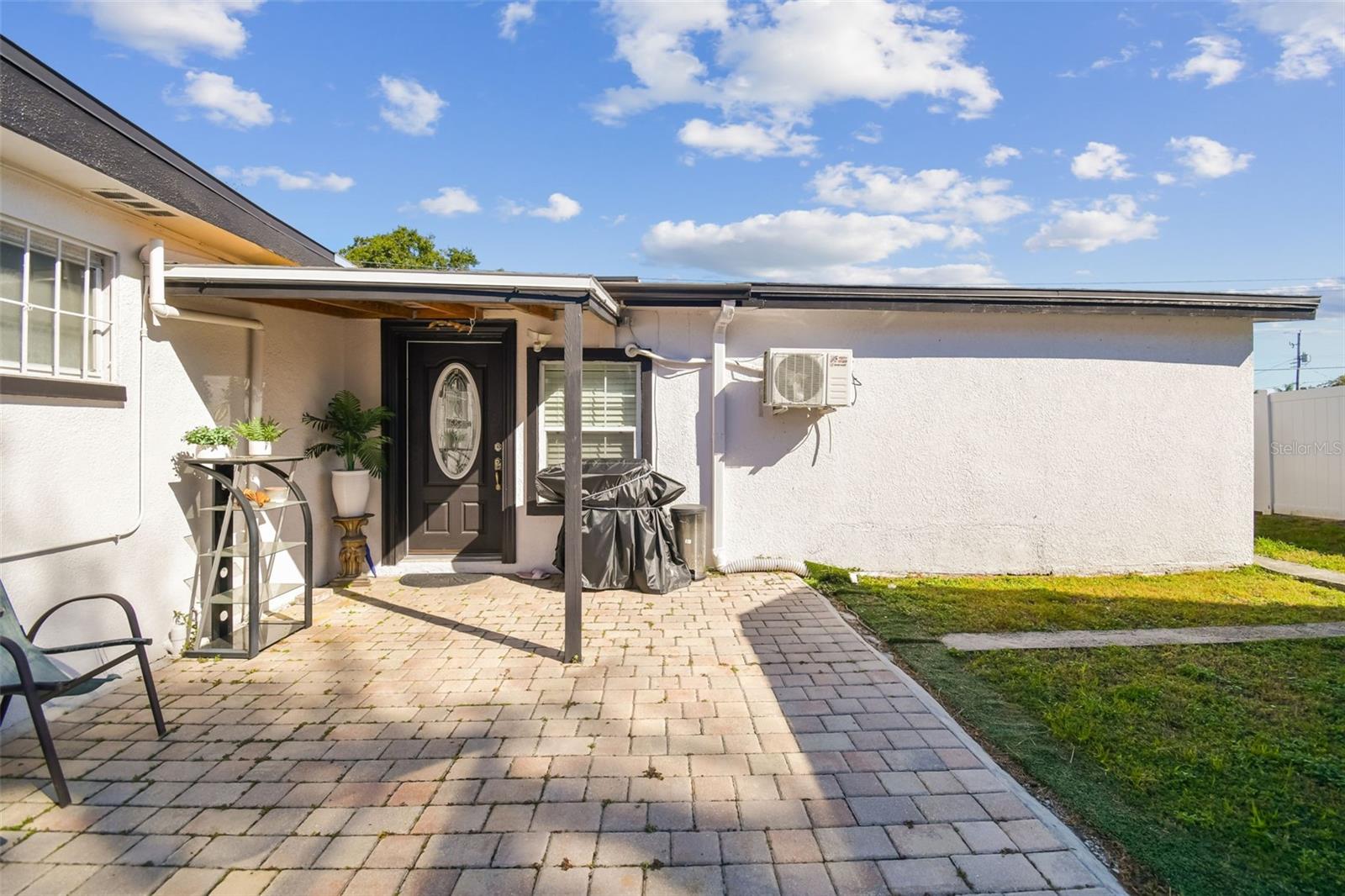 PINE CREST VILLA ADD 6 - Residential