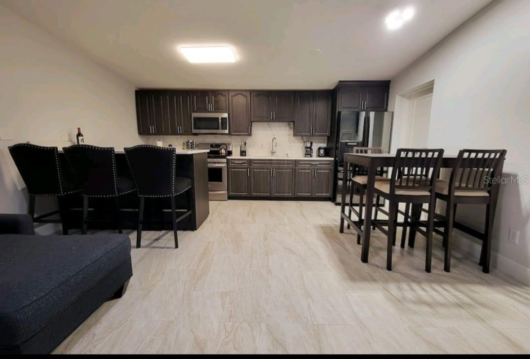 PINE CREST VILLA ADD 6 - Residential