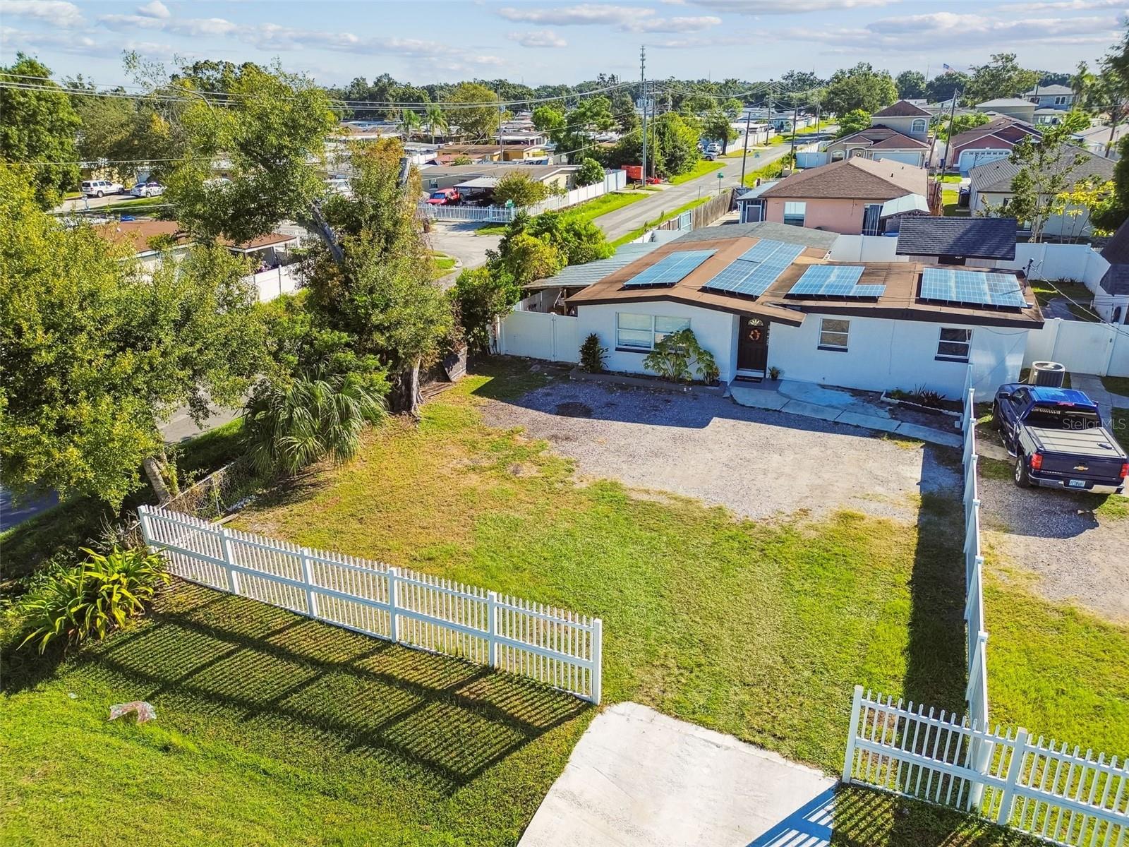 PINE CREST VILLA ADD 6 - Residential