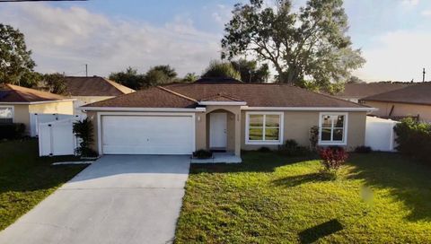 Photo of 773 Dromedary Drive, Kissimmee, FL 34759 (MLS # S5139938)