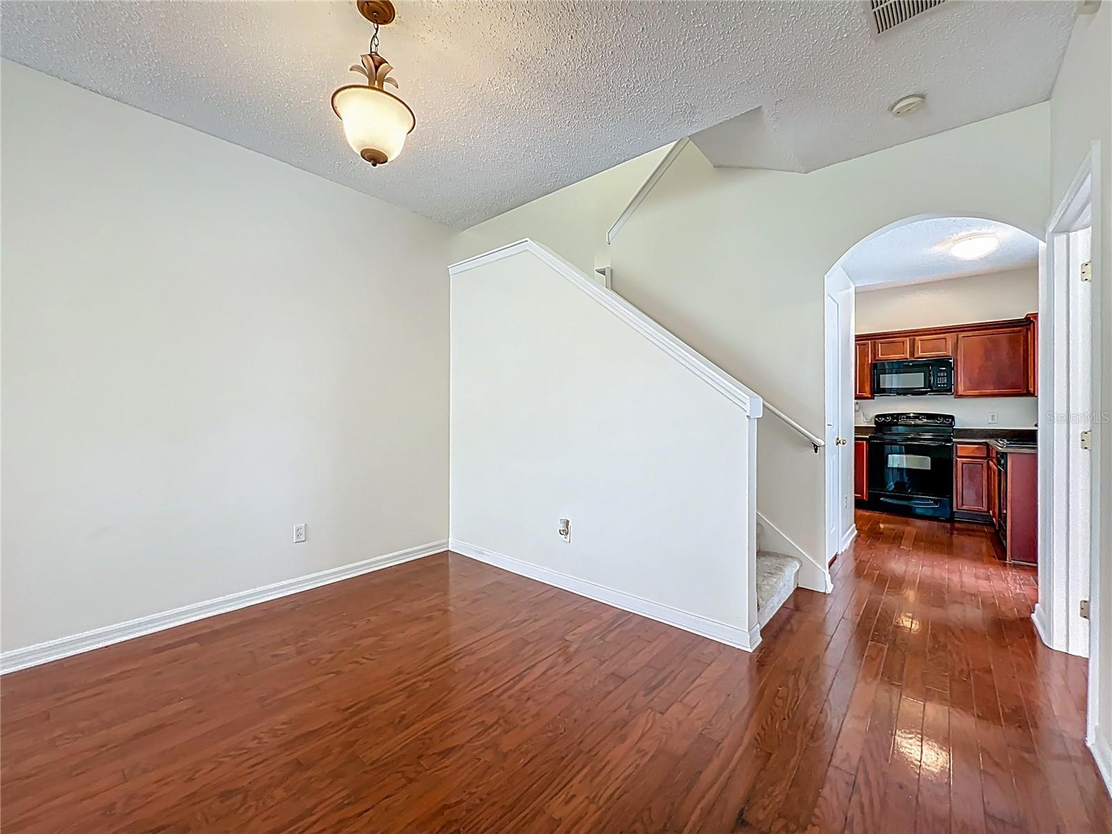 3500 PEPPERVINE DRIVE