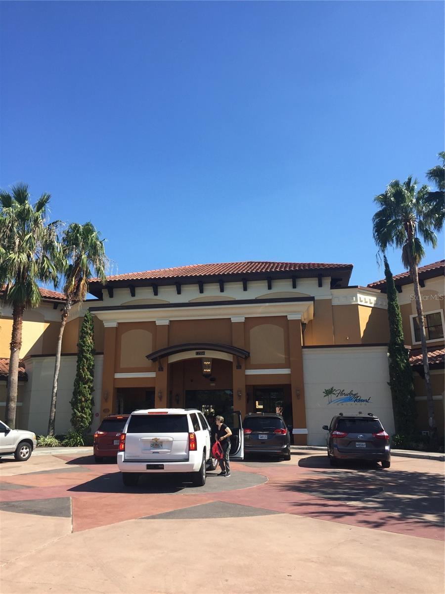 FLORIDAYS ORLANDO RESIDENCE - Residential